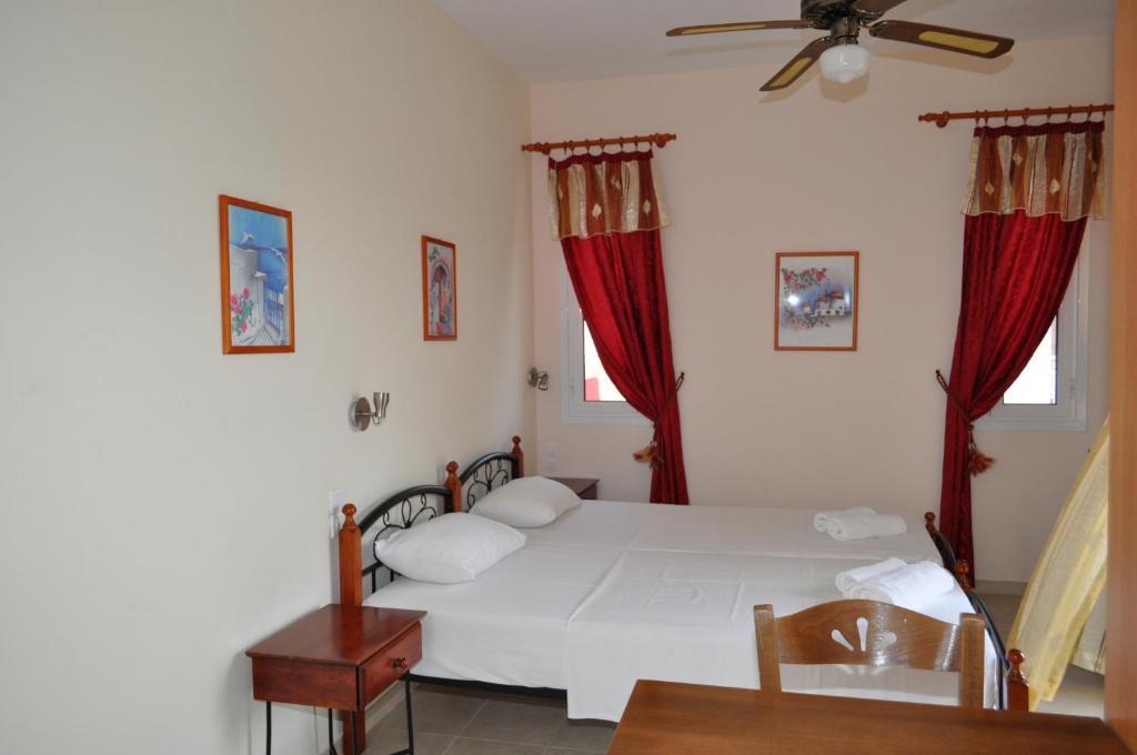Olympion Village Studios Zacharo Habitación foto